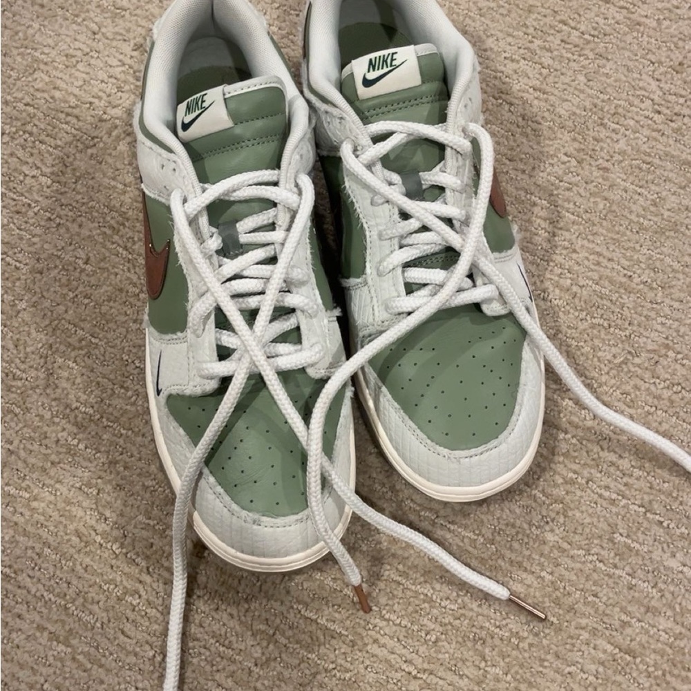 Nike Dunks